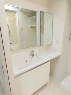 【洗面所】 | Cradle