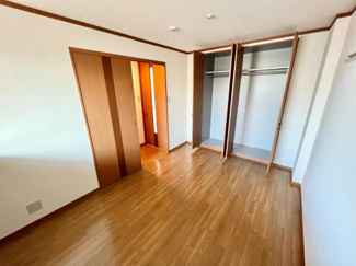 【内装】 | ヴィレッジ名草 | 洋室