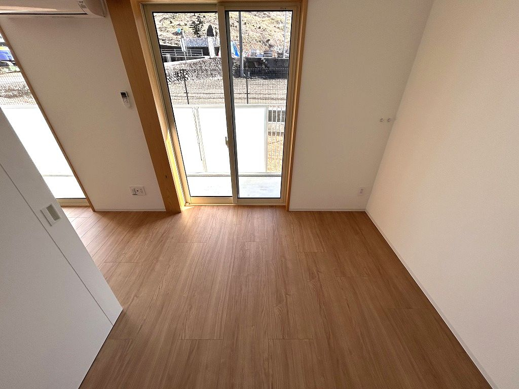 おこう仁ハイツB棟の洋室