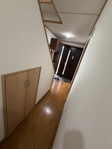 三島市　パサディナタウンの玄関