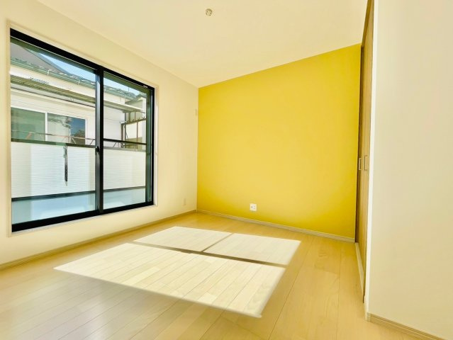 松ヶ崎小竹薮町　建築条件無土地のその他|【施工例】
アクセントクロスへの変更も可能！自分好みのお部屋ができちゃいます！