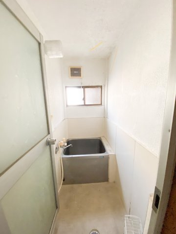 針中野２丁目住居の浴室