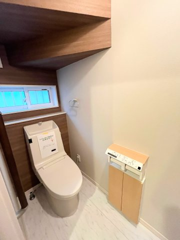 富谷市杜乃橋二丁目のトイレ|1階と2階にそれぞれトイレがあります