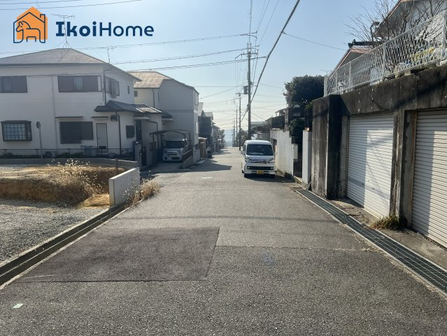 神戸市西区富士見が丘4丁目　土地の前面道路含む現地写真