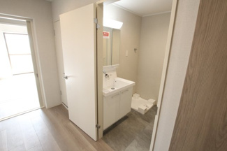 【洗面所】 | ORIENT RESIDENCE SUEHIROCHO