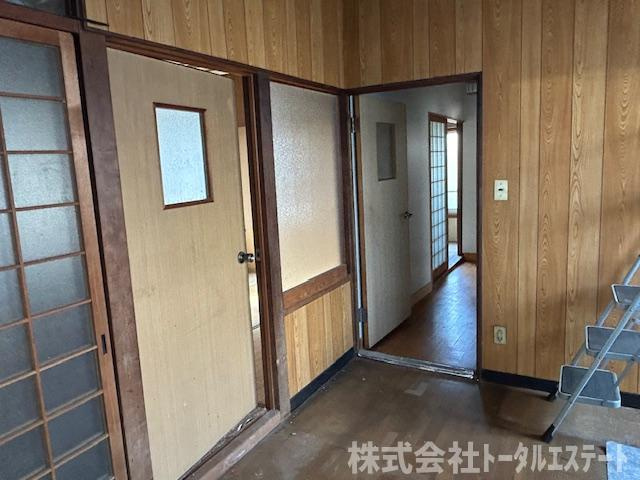 下関市小月南町中古平家建ての玄関