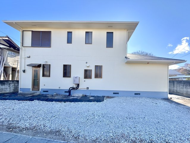 【中古戸建】渋川市中郷の外観|■外観｜土日のご見学はもちろん、平日・夜間のご案内も大歓迎です♪「今から見たい」や「仕事終わりに見たい」にもご対応できますのでお気軽にお問い合わせください♪