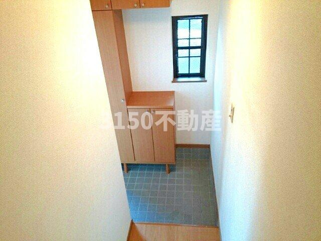 メニープログレスＡの玄関