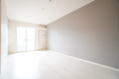 【居間・リビング】 | シャトーヒルズ | ※同物件・同タイプの写真です。