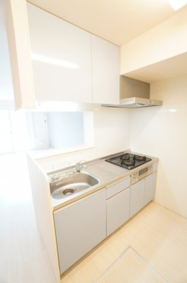 【キッチン】 | シャトーヒルズ | ※同物件・反転タイプの写真です。