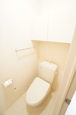 【トイレ】 | シャトーヒルズ | ※同物件・同タイプの写真です。