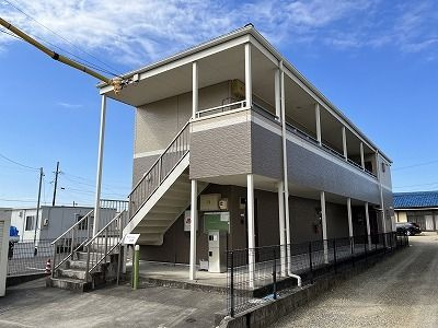 サンハイム配津の外観