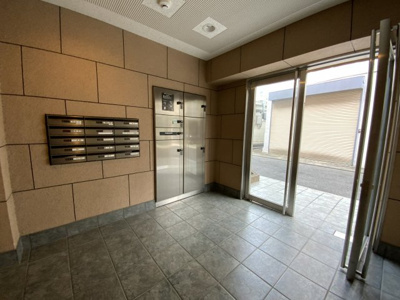 【ロビー】 | ラ・ハレマリエ