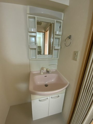 【独立洗面台】 | ラ・ハレマリエ