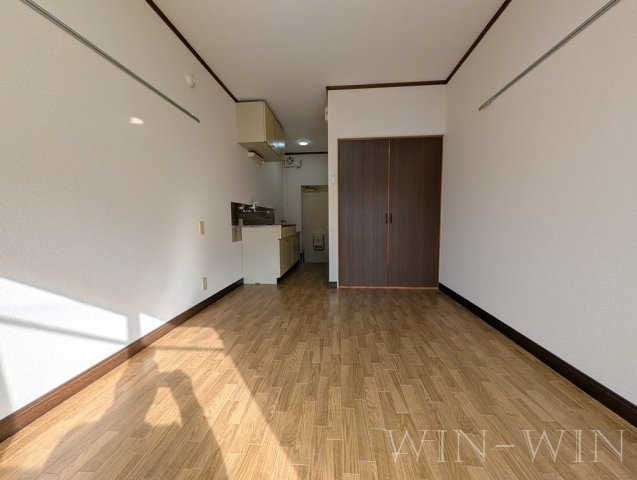 セントラルヒルズ Bの居間・リビング|イメージ（同施工会社同一モデルの写真です）