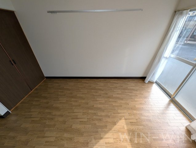 セントラルヒルズ Bの居間・リビング|イメージ（同施工会社同一モデルの写真です）