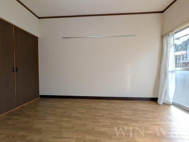 セントラルヒルズ Bの居間・リビング|イメージ（同施工会社同一モデルの写真です）