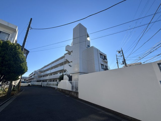 クリオ高津壱番館の外観