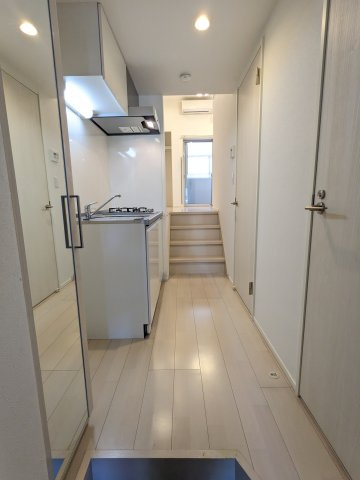 ハーモニーテラス車道の玄関|102号室