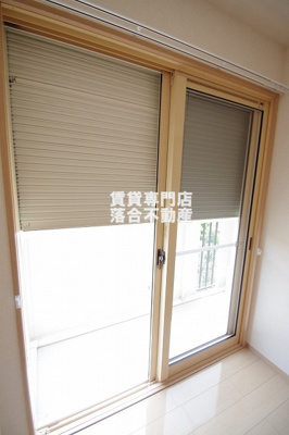 【設備】 | FLORAⅡ | シャッター付き