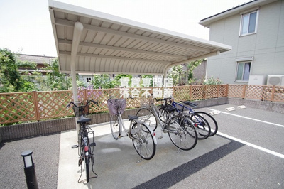 【その他共用部分】 | FLORAⅡ | 敷地内駐輪場完備