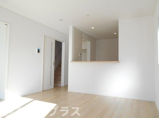 【居間・リビング】 | 郡山市日和田町日向新築一戸建て3棟 | 居間です