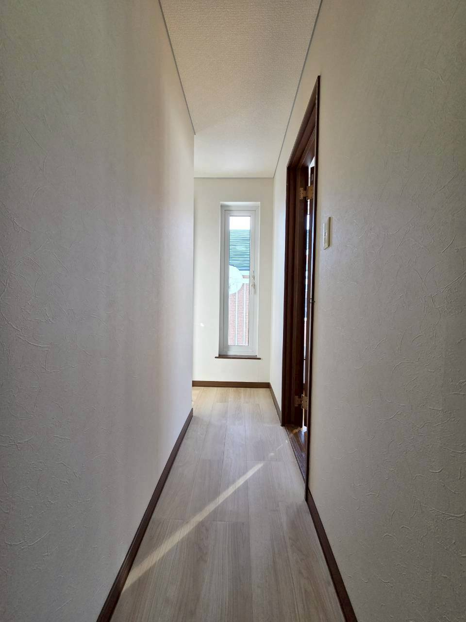 文苑2丁目　中古住宅の内装