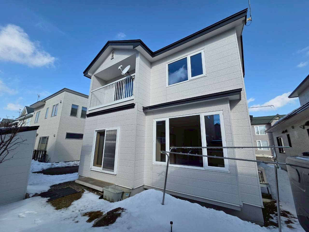 文苑2丁目　中古住宅の外観