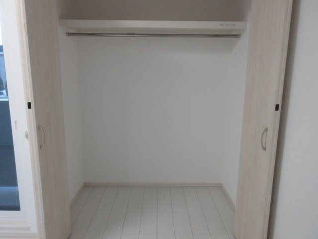 帯広市西六条南２９丁目のアパートの収納