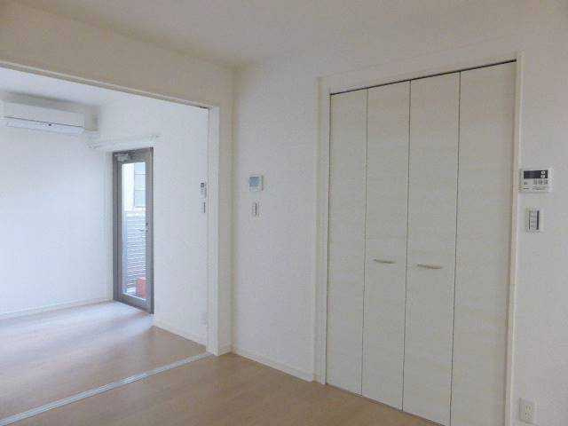 レゴキューブの居間・リビング