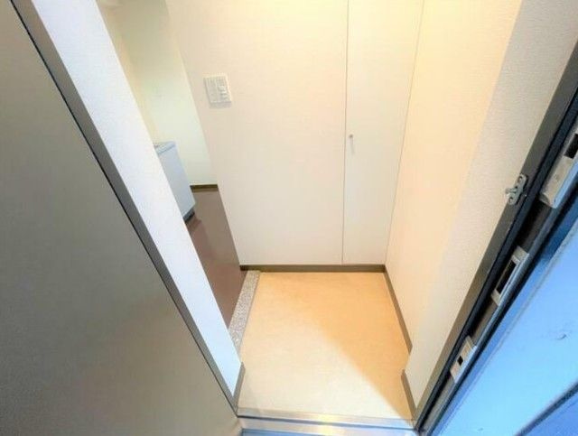 アルテシモリンクコモドの玄関