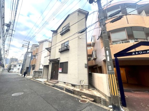 住吉宮町5丁目貸家