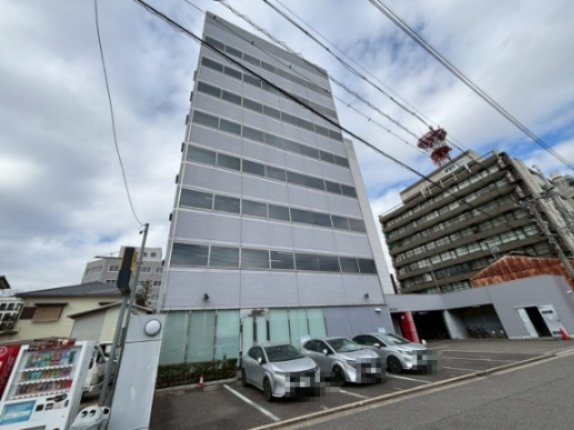 岡崎東ビルの外観