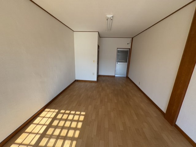 【洋室】 | 西京極西川町　中古テラスハウス | 2階洋室約10.0帖