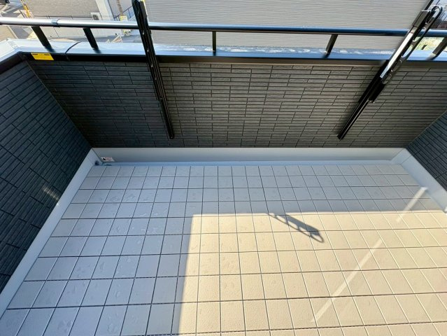 一宮東町１号棟　新築戸建てのその他|ゆとりの広さがあるバルコニー。洗濯物もたっぷり干せて、陽当たりの良い快適なスペースです。