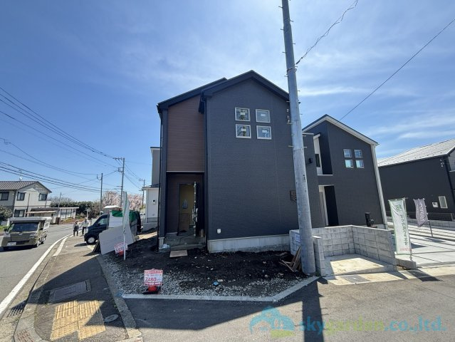 秦野市堀山下3期　新築戸建　全7棟3号棟の外観