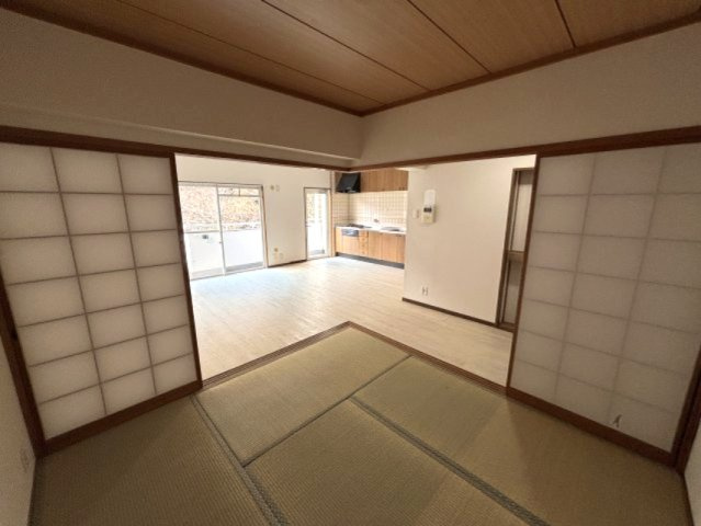 メゾンドカスカード六甲の和室