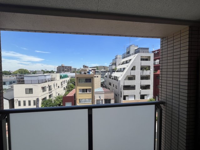 ラウンドタワーオペリアの展望