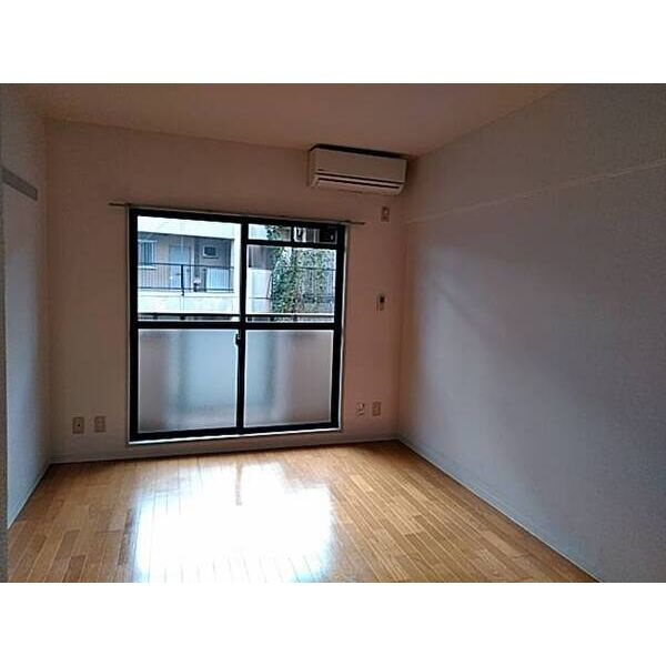 アロース我孫子東の居間・リビング