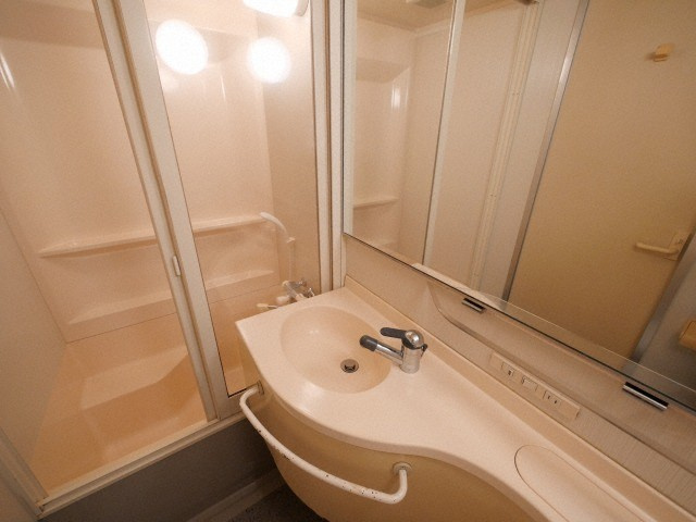 ミストラル本町ウエストの洗面所