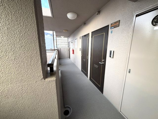 藤和シティホームズ灘のエントランス