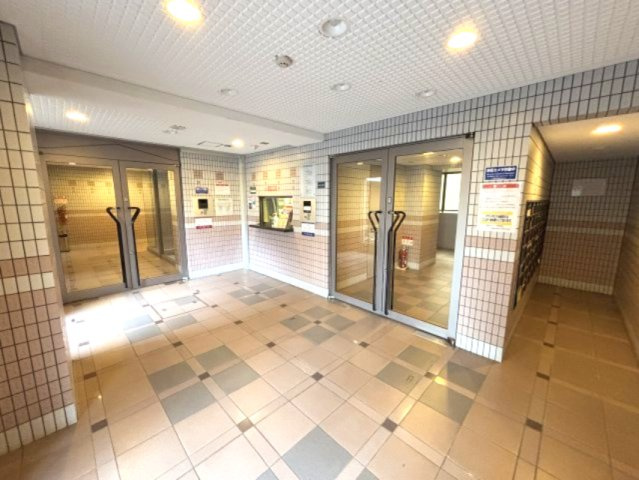 藤和シティホームズ灘のロビー