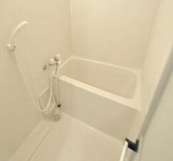【浴室】 | フォレストハイツ | 落ち着いた空間のお風呂です