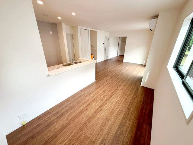 牧之原市静波／2期　新築戸建の居間・リビング