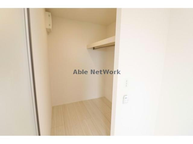 ハニーの収納|ウォーキングクローゼット