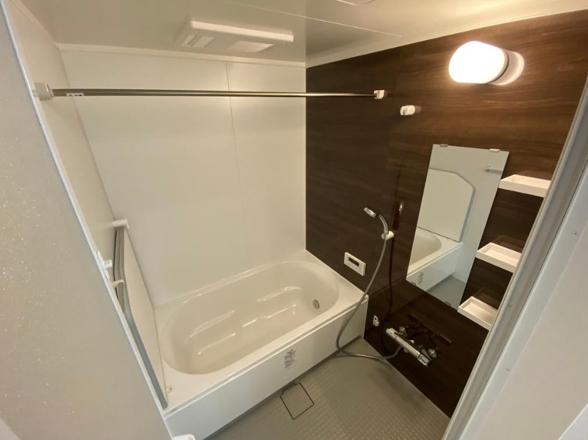 大阪市城東区関目2丁目　LIVE SQUARE 関目の浴室