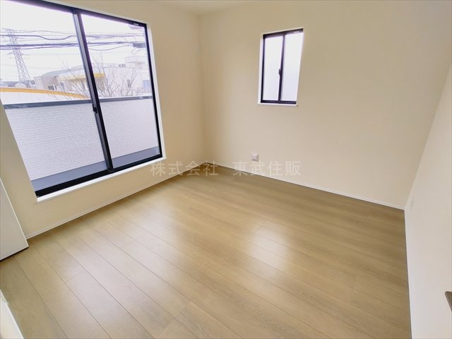 【寝室】 | 志木市中宗岡２丁目　全１棟 | 洋室6.12帖、寝室にいかがでしょうか