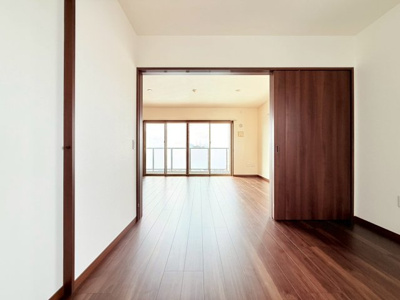 【洋室】 | 霧島市国分中央3丁目 サンパーク国分中央レジデンス