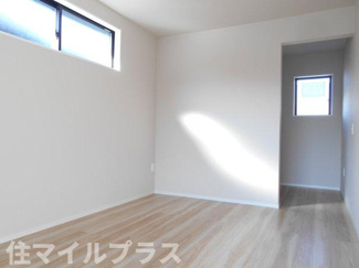 【洋室】 | 郡山市安積町笹川新築一戸建て2棟 | 個人の部屋や寝室として使える洋室です