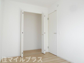 【洋室】 | 郡山市安積町笹川新築一戸建て2棟 | ゆったりした洋室です